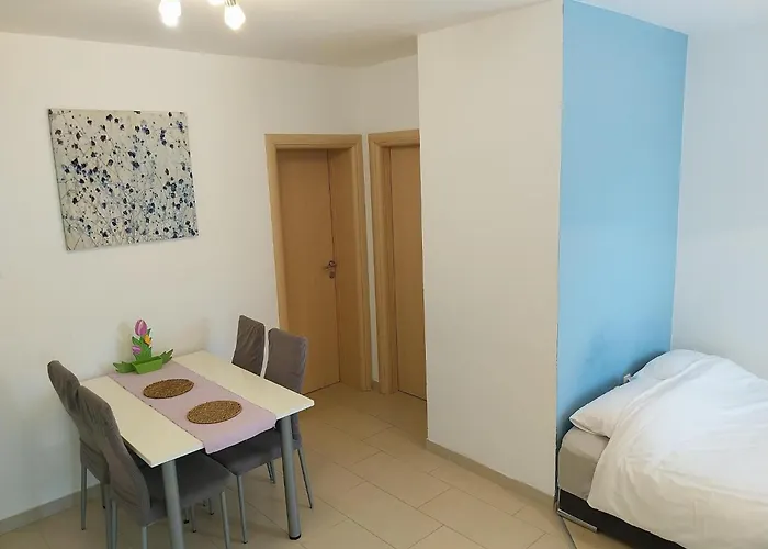 Turan Apartman Fiume